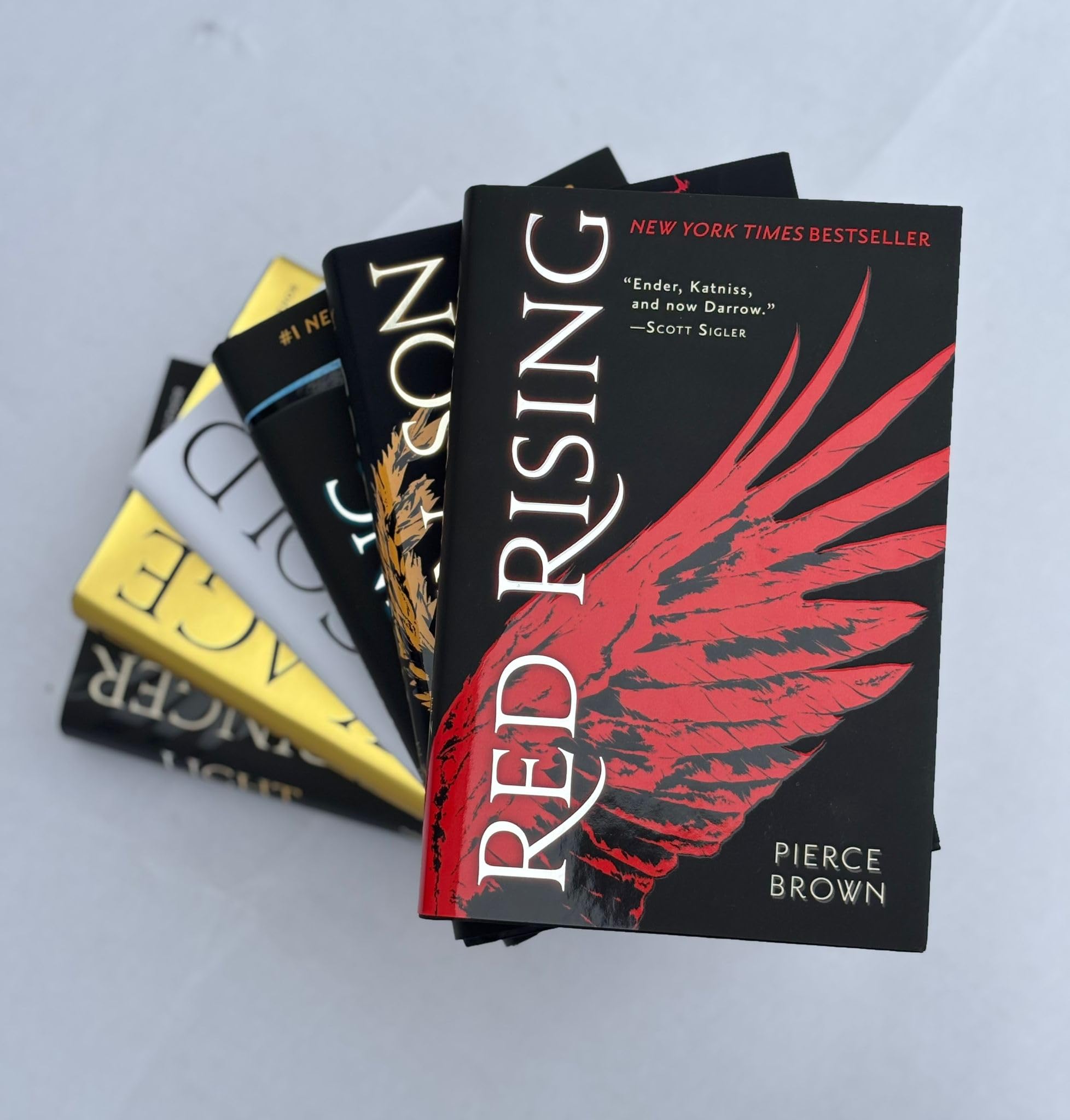 Red Rising Series Vol. 1-6, 6 Books Set, Red Rising, Golden Son, Morning Star, Iron Gold, Light Bringer, Dark Age, by Pierce Brown