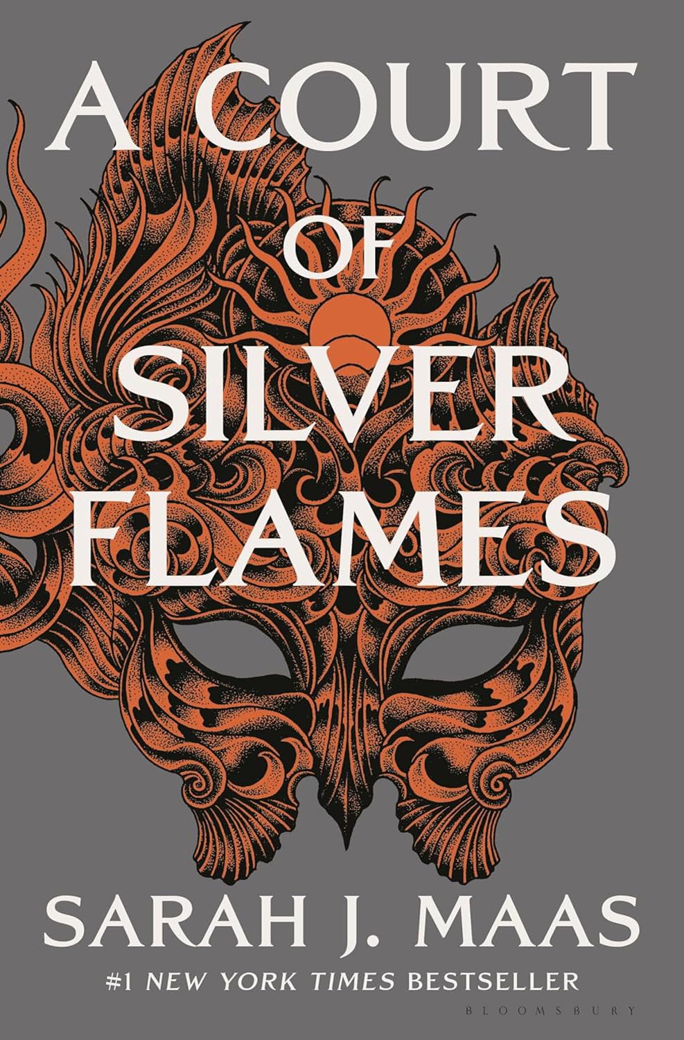 A Court of Thorns and Roses 1-5 Series. A Court of Thorns and Roses, Mist and Fury, Wings and Ruin, Frost and Starlight, Silver Flames.