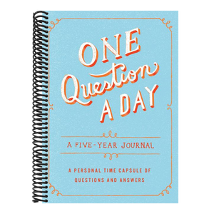 One Question a Day: A Five-Year Journal: A Personal Time Capsule of Questions and Answers